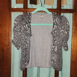 Short cardigan leopard print sweater